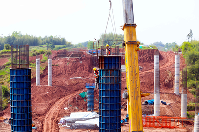 梁平至開江高速公路建設如火如荼,區域交通大動脈加速成型